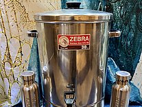 Refroidisseur d'eau avec bouteilles isothermes